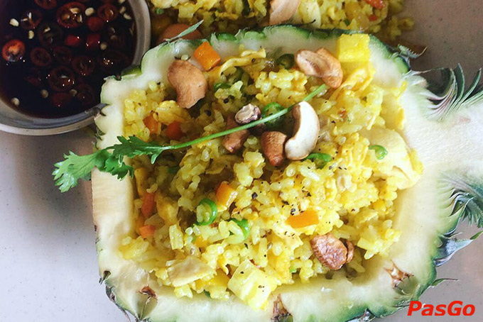 Món ăn được bày trí giản đơn nhưng tinh tế