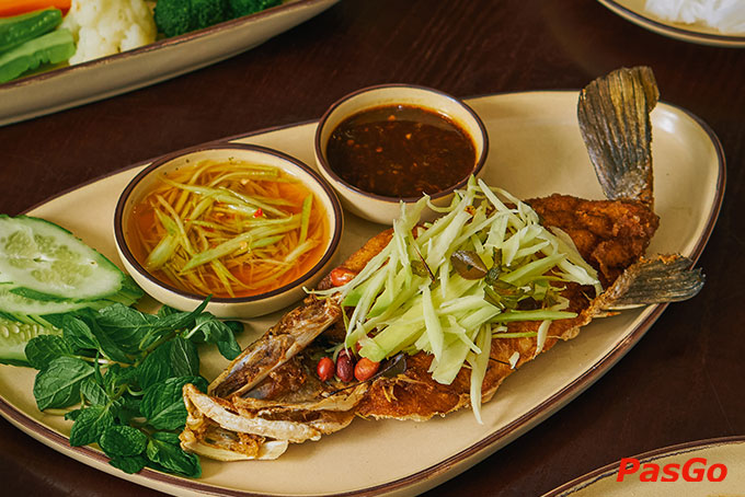 Sự hoà trộn giữa các nguyên liệu tươi ngon, phong phú chắc chắn sẽ khiến thực khách thích mê sau lần thưởng thức đầu tiên