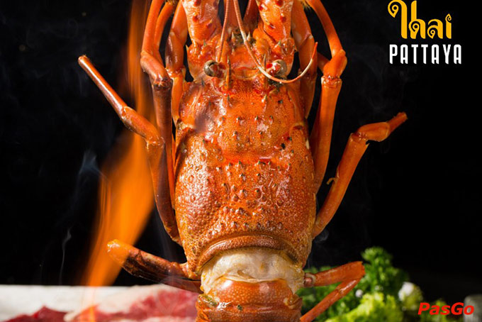 Đừng quên thưởng thức món Lẩu Thái chua cay hấp dẫn cùng các loại đồ nhúng tươi ngon