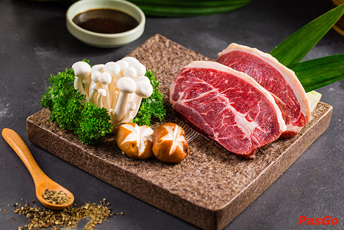 Đến với Thai Pattaya, khách hàng yêu món nướng, lẩu sẽ được thỏa mãn đam mê với các suất Buffet Lẩu nướng không giới hạn độc đáo theo phong cách Thái Lan 