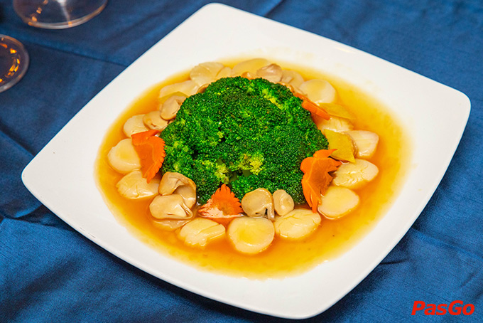 Thai Village Restaurant Lý Tự Trọng 8