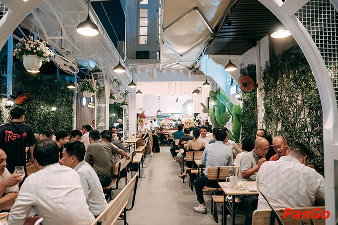 Tạm gác lại bộn bề, cùng nhau tận hưởng những phút giây hạnh phúc tại The Anchor Trần Quốc Thảo bạn nhé