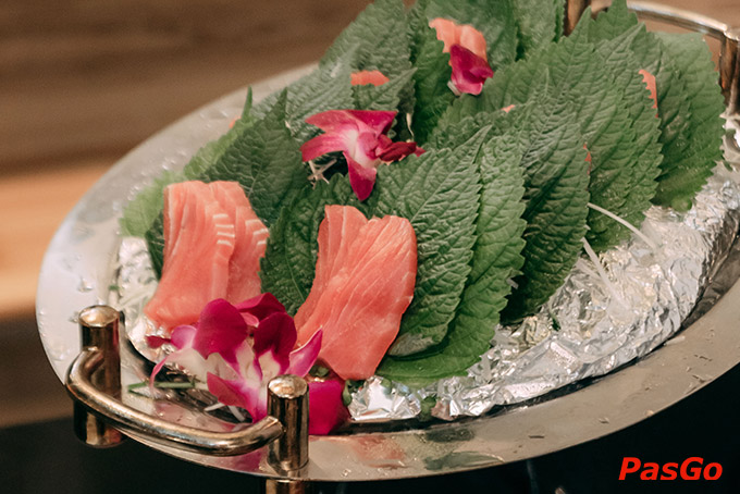 Việc thưởng thức một món ăn ngon đi kèm một thức uống đi cùng hợp khẩu vị mới có thể làm tăng hương vị món ăn nâng lên một tầm mới