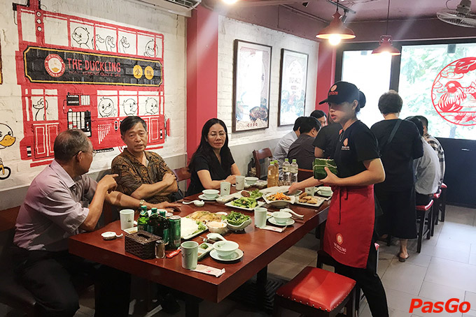 The Duckling - Nguyễn Văn Tuyết-12