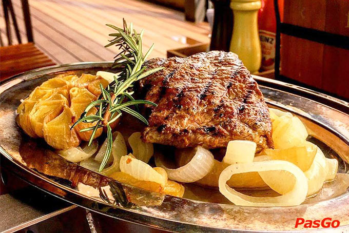 The Rooftop BBQ Lê Duẩn 7