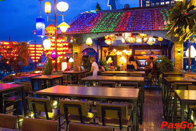 The View Rooftop Bar Bùi Viện 19