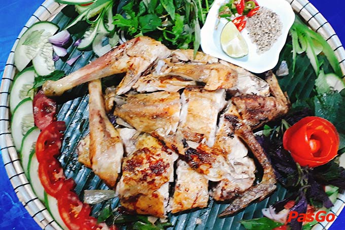 Nhà hàng Thuần Việt Đường 30 tháng 4 7