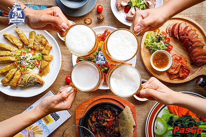 Nhà hàng Thuyền Bia đa dạng bia & các món ăn độc đáo