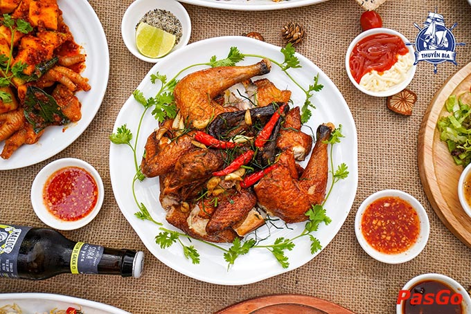 Nhà hàng Thuyền Bia đa dạng bia & các món ăn độc đáo