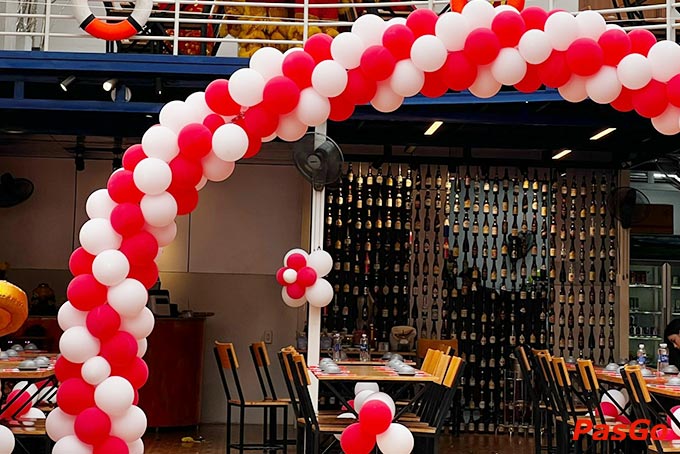  Nhà hàng Thuyền Bia tọa lạc tại số 39 đường Nguyễn Quý Cảnh, Phường An Phú, Quận 2 với không gian rộng rãi, thoáng mát