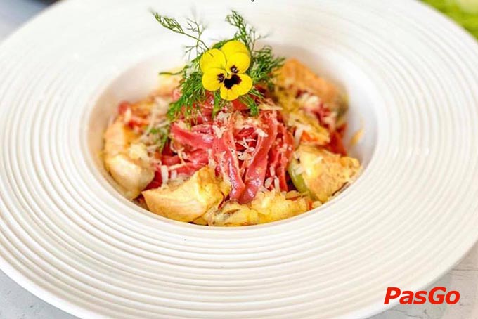 Nhà hàng The Never Ending Summer Vĩnh ViễnNhà hàng The Never Ending Summer Vĩnh Viễn 9