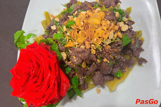 Đến với Trâu Ngon Từ Sơn, thực khách có cơ hội khám phá & thưởng thức các món ăn được chế biến từ trâu thơm ngon, đặc sắc