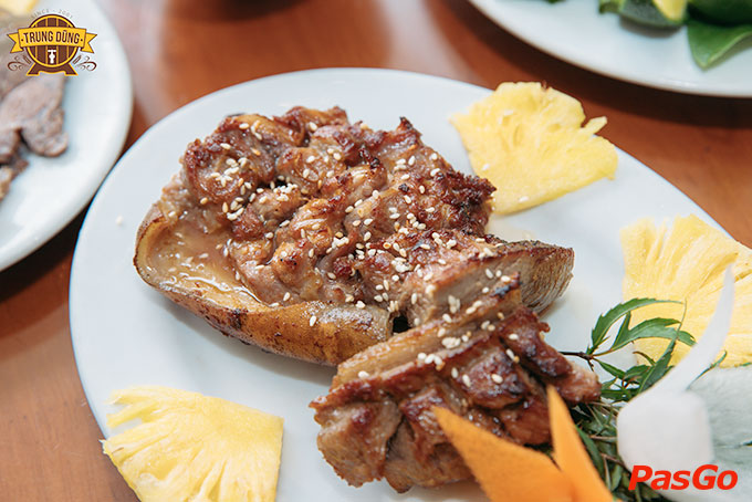 Trung Dũng - Trần Quốc Hoàn-2