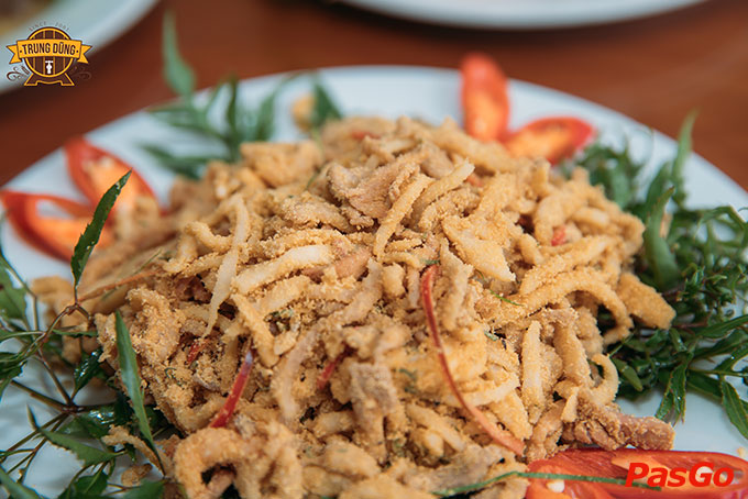 Trung Dũng - Trần Quốc Hoàn-5