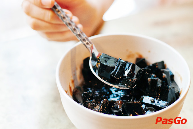 TukTuk Thai Bistro Trần Ngọc Diện 12