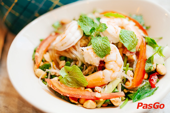 TukTuk Thai Bistro Trần Ngọc Diện 4