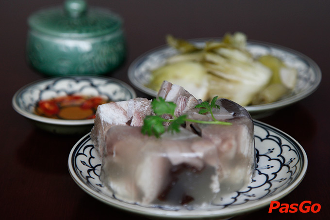 Nhà hàng Việt Nguyễn Huệ  6