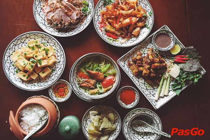 Nhà hàng Việt Nguyễn Huệ  8