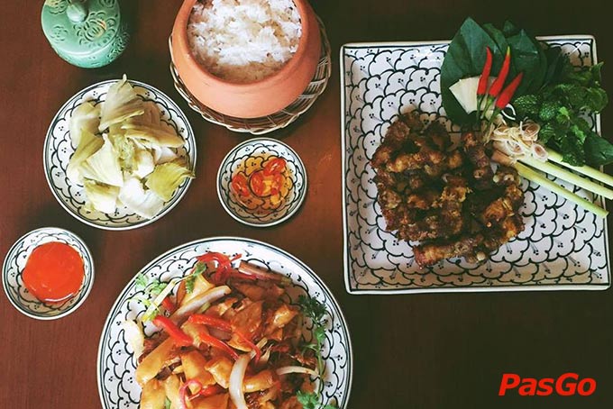 Nhà hàng Việt Nguyễn Huệ  9