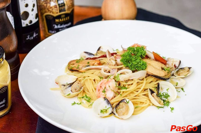 Nhà hàng Villa Eatallia 16