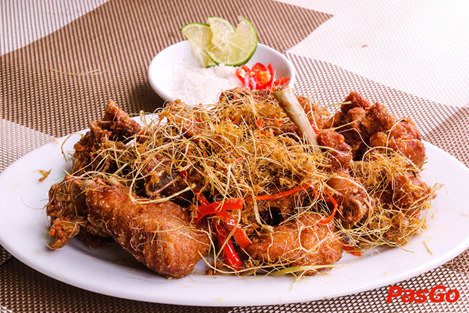 Top 20 quán ăn ngon nổi tiếng, được yêu thích nhất ở Hà Nội 8