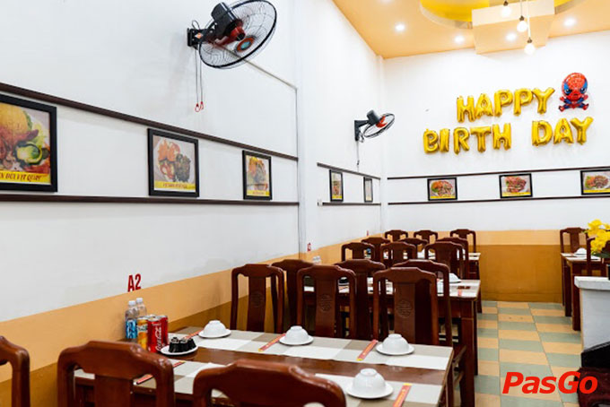 Hoàng Ký - Chuỗi Vịt Quay Lu Đất Chính Hiệu -Trần Qúy Kiên-11