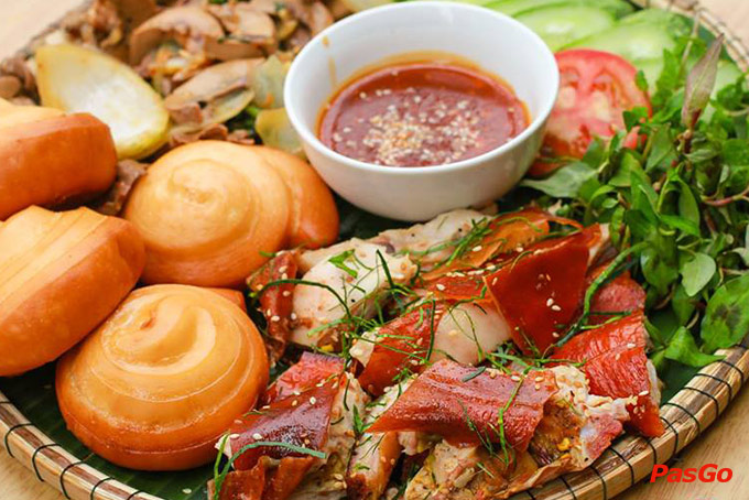 Vua Vịt Quay Phạm Cự Lượng 7