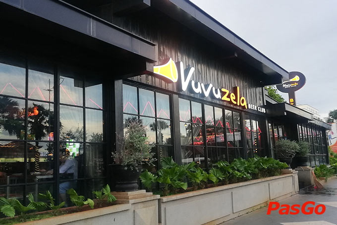 Vuvuzela Beer Club - Ariyana Smart Condotel