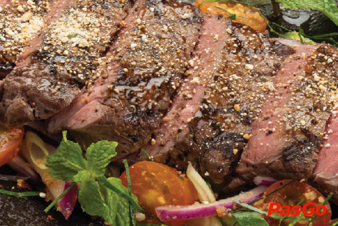 Vuvuzela Beer Club - Ariyana Smart Condotel-10