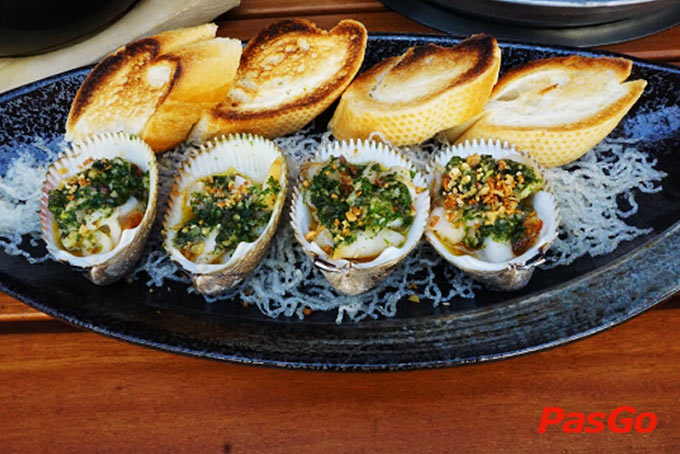 Vuvuzela Beer Club - Ariyana Smart Condotel-13