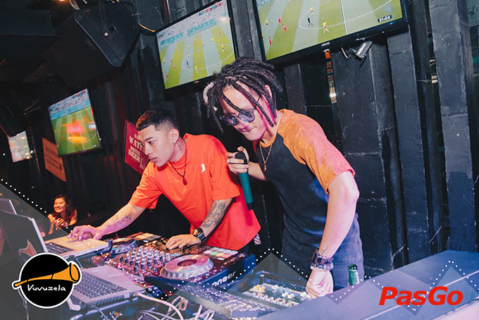 Vuvuzela Beer Club - Ariyana Smart Condotel-6