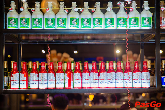 Nhà hàng Vuvuzela Trần Phú 12