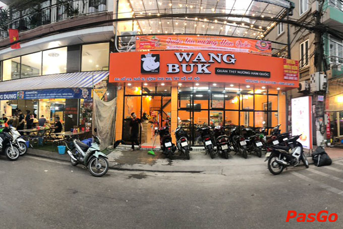 Nhà hàng Wang Buk Tây Hồ tọa lạc tại số 31A, Ngõ 50, Đặng Thai Mai, Q.Tây Hồ