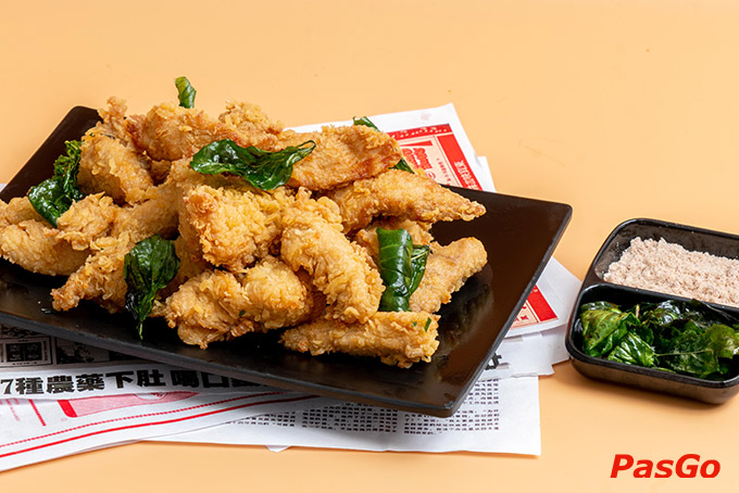 Tận hưởng món ngon chuẩn vị Đài từ mỳ dẻ sườn bổ dưỡng, guabao đẫm nhân đến gà khổng lồ giòn rụm,...