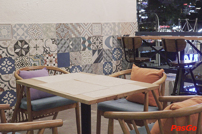 Oia Castle – Bistro & Cafe - Tôn Thất Đạm-15