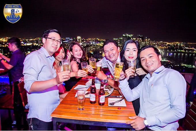 nhà hàng oneplus beer club 7