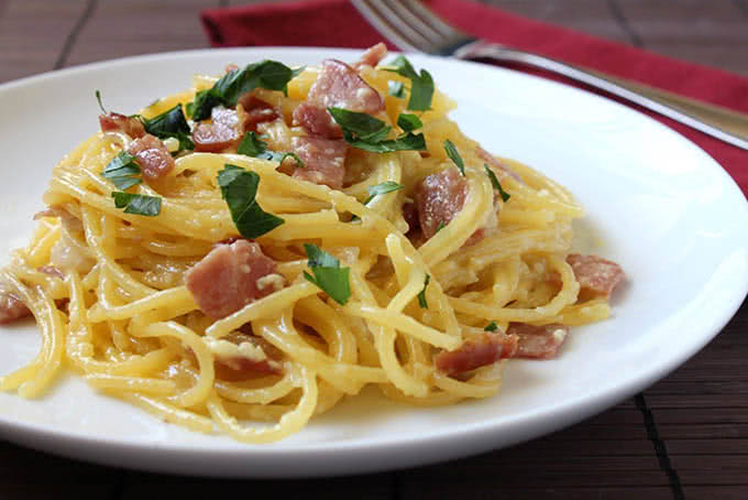 Nhà hàng Paris Deli 6 Phan Chu Trinh 19