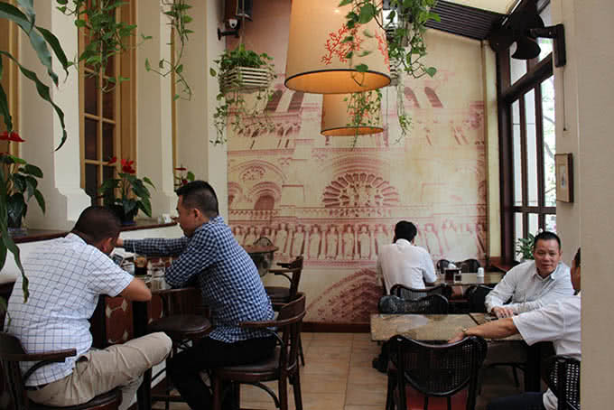 Nhà hàng Paris Deli 6 Phan Chu Trinh 3