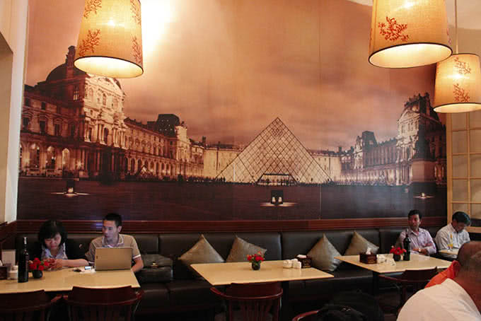 Nhà hàng Paris Deli 6 Phan Chu Trinh 7