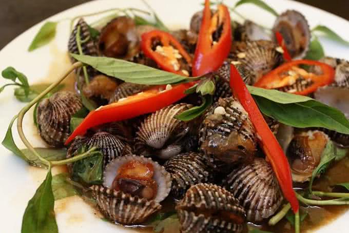 quán ăn ngon 18 phan bội châu 11