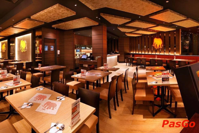 Không gian hiện đại tại nhà hàng Thái Express