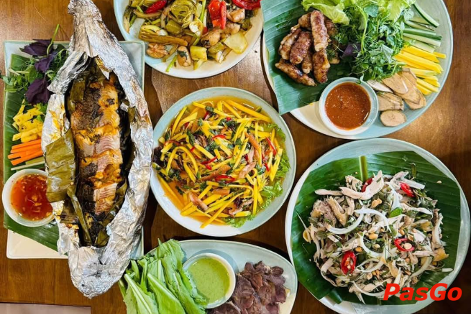 Thực đơn đa dạng phong phú tại nhà hàng Độc Lập