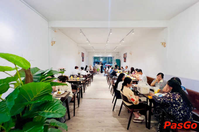 Không gian nhỏ xinh, ấm cúng tại quán ăn ngon Long Xuyên - Steak Bò 100Gr