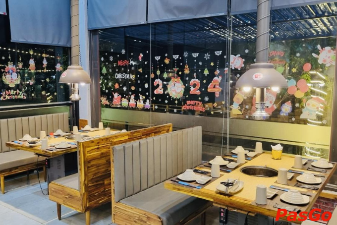 Không gian hiện đại tại quán nướng Hàn Quốc ở Quảng Trị