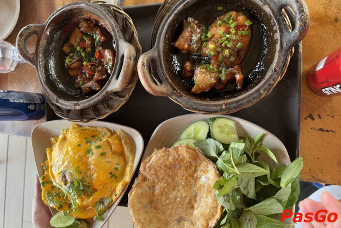 Cơm niêu Ông Địa - món ăn dân dã thương hiệu lâu đời