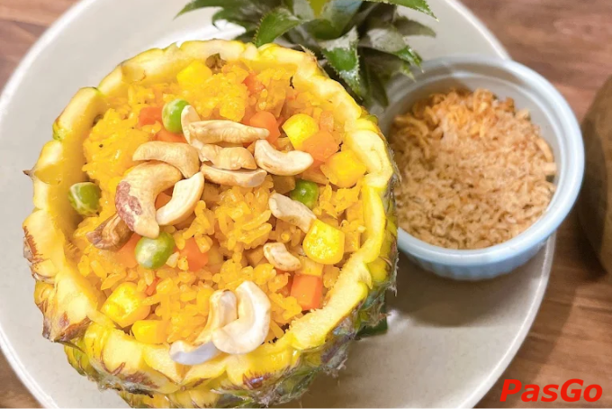 Cơm chiên dứa chay Buông Vegan thanh đạm.