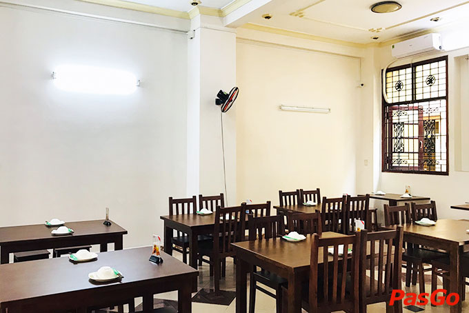 Cuốn Saigon - Nguyễn Thị Minh Khai-11