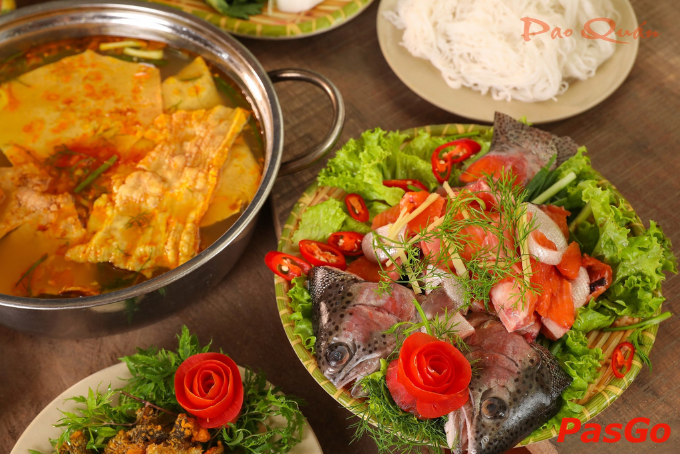 Lẩu cá hồi hấp dẫn tại Pao Quán