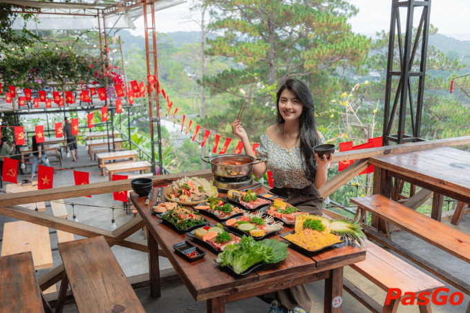 Tiệm Nướng Trên Mây – thưởng thức lẩu nướng giữa khung cảnh mây trời lãng mạn Đà Lạt