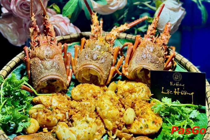 Nhậu cùng hải sản tươi tại nhà hàng Lộc Hương 2